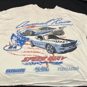 I’m selling this h and m t shirt it’s oversized so it’s a little big